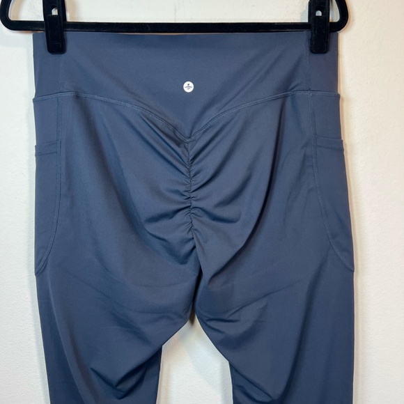 Halara Womens UltraSculpt Full Length Leggings Navy Blue Butt Scrunch Pockets XL - Picture 8 of 10